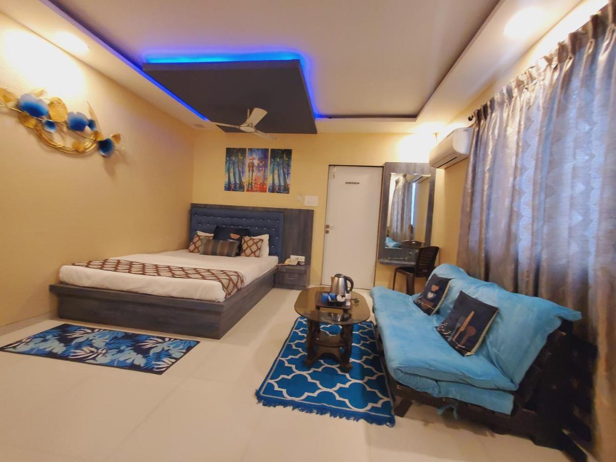 Hotel Mari Aai Residency نافي مومباي المظهر الخارجي الصورة