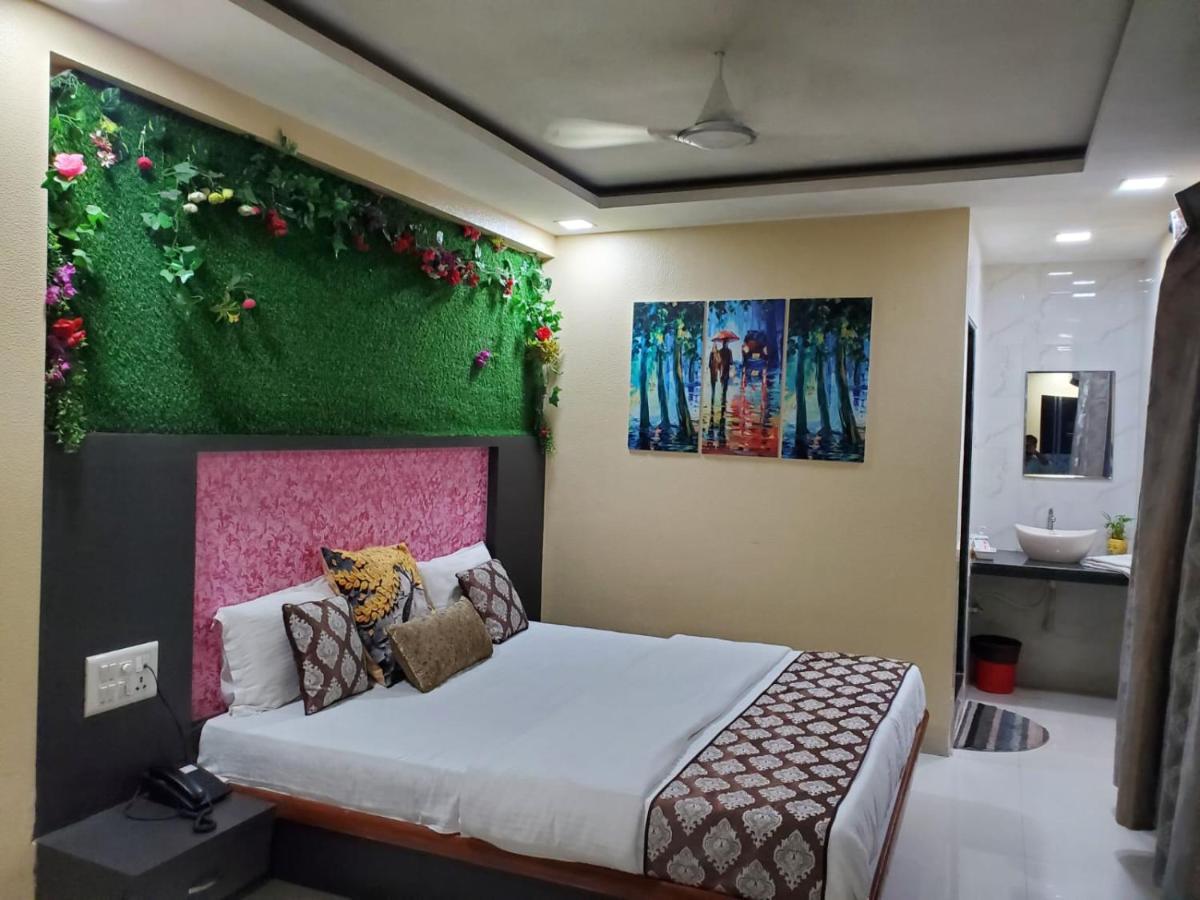 Hotel Mari Aai Residency نافي مومباي المظهر الخارجي الصورة