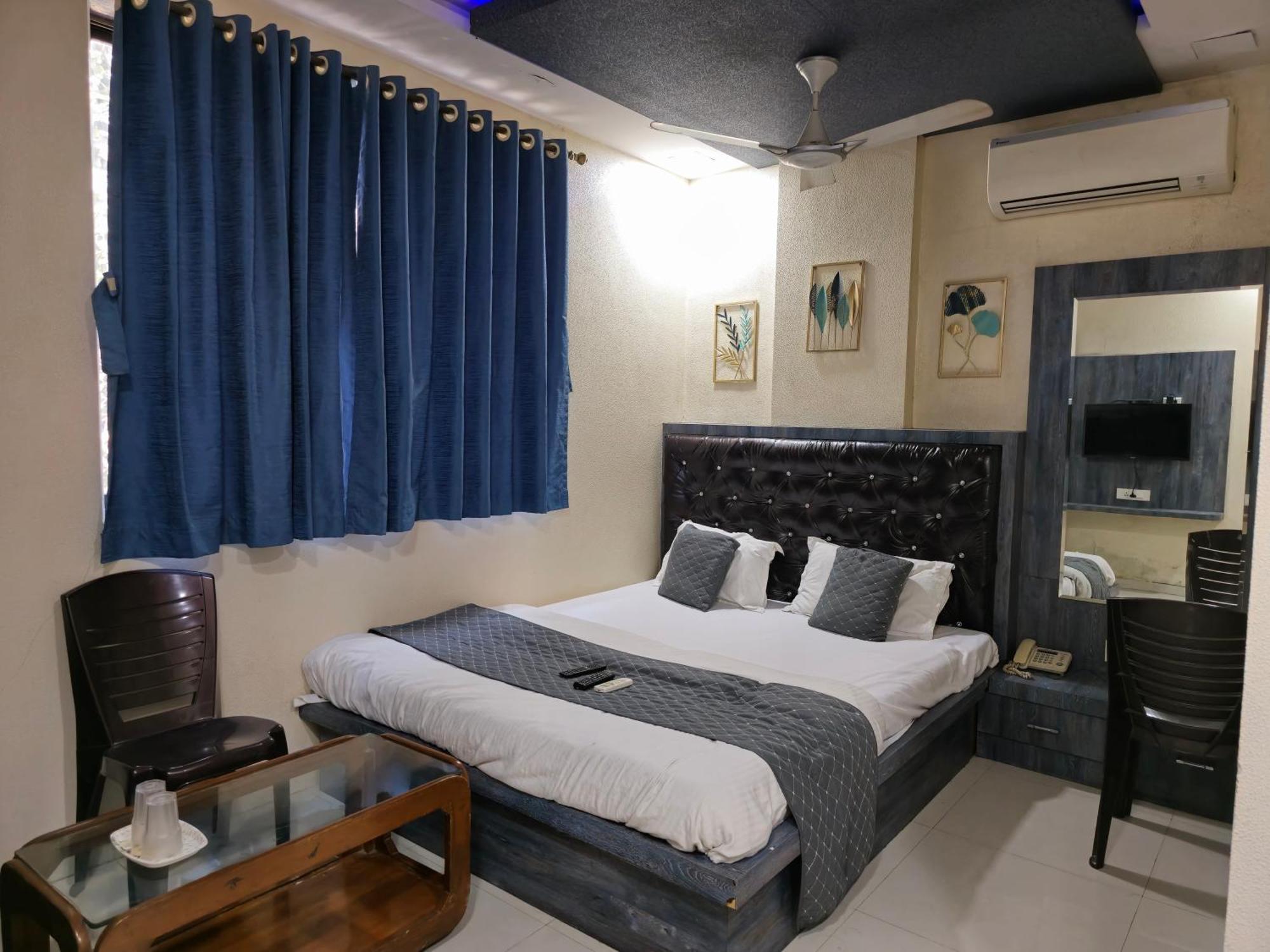 Hotel Mari Aai Residency نافي مومباي الغرفة الصورة