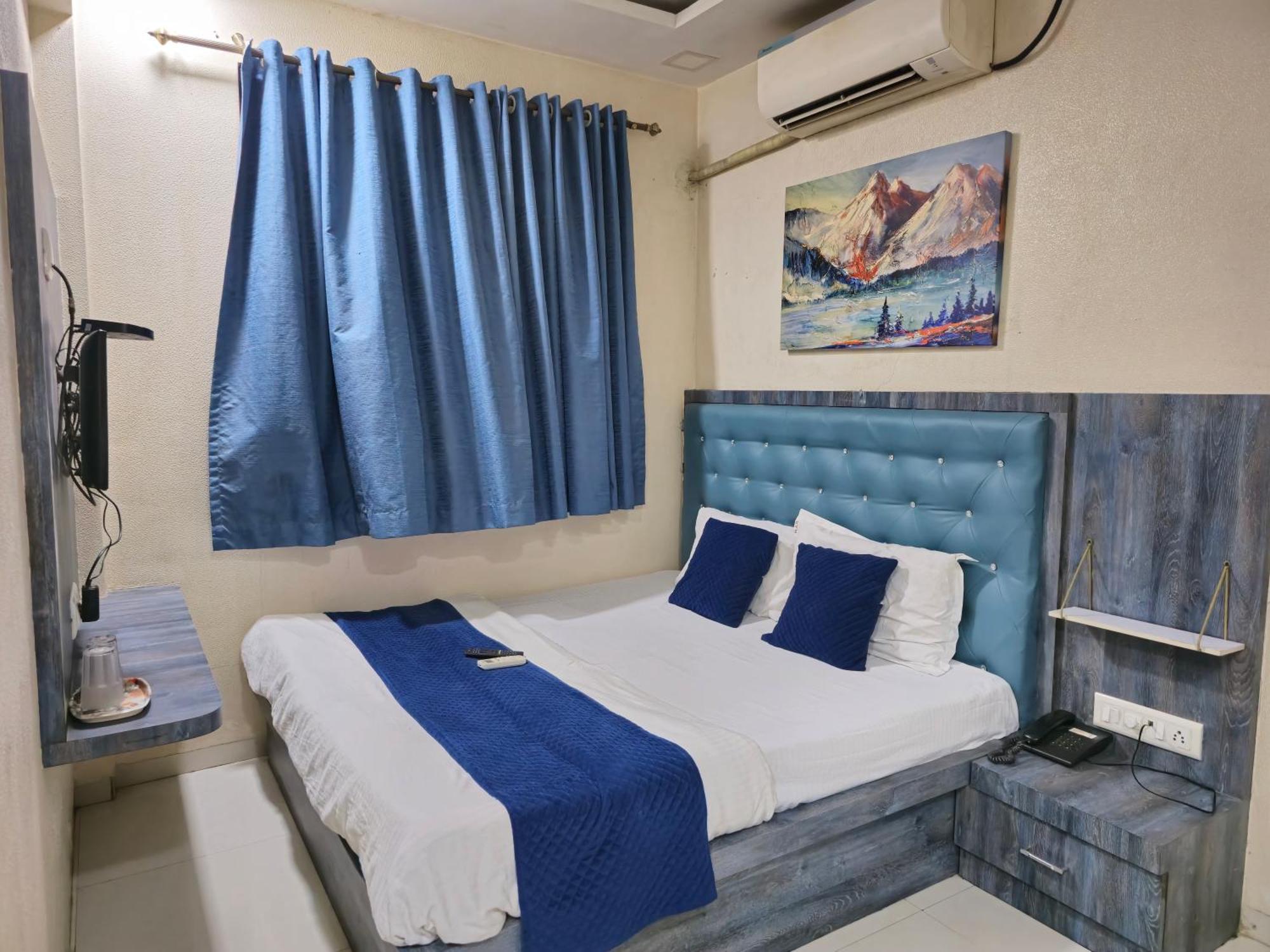 Hotel Mari Aai Residency نافي مومباي الغرفة الصورة